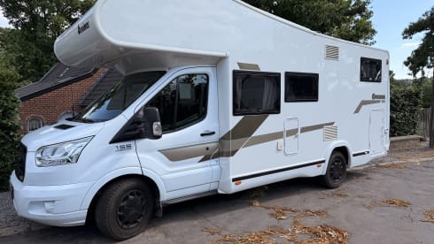 Beni  – Ford Alcove a 5 posti del 2017