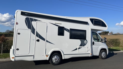 Brand New - Motorhome to Hire - 7 belts 7 berth Chausson 2024