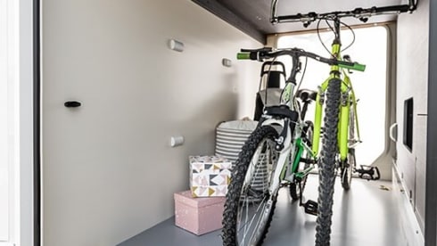 2022 Luxury 5 Berth Motorhome 