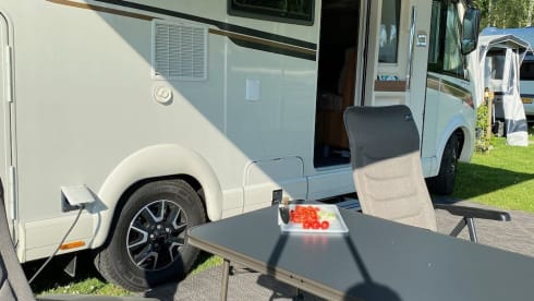 Luxurious and comfortable new Carthage motorhome