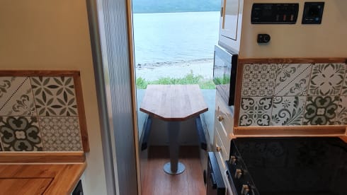 Ragianna – 4 Berth Citroën Relay 2023 OFF Grid Conversion