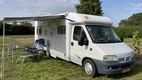 4p Bürstner semi-integrated uit 2005