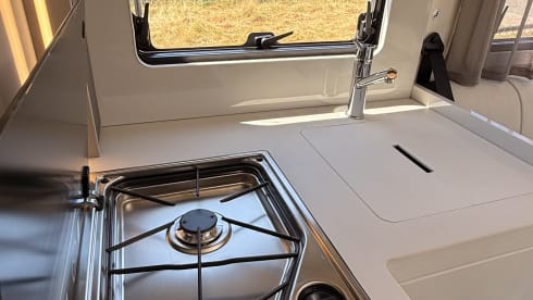 Camping-car intégré 2026 | Automatique | Climatisation de toit | Châssis AL-KO