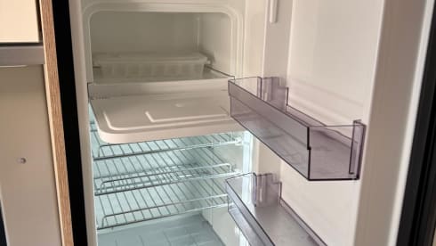 Clever runner  600 – 2p Citroën campervan from 2021