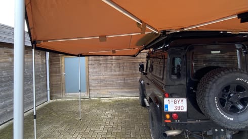 Den Jay – 2p Land Rover rooftop uit 2011