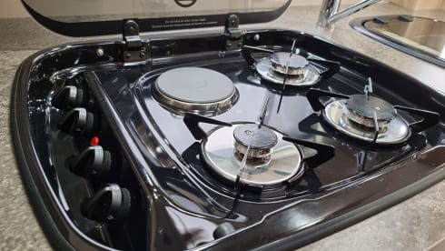 4 berth Peugeot semi-integrated from 2019