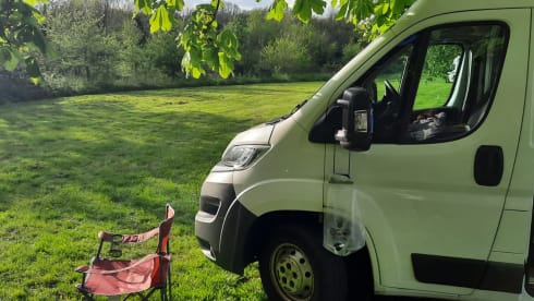 The Camper Salon – 2 1/2 berth Citroën camper van