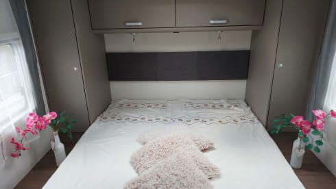 blauw – Carado Camper semi-integrated 4 per.
