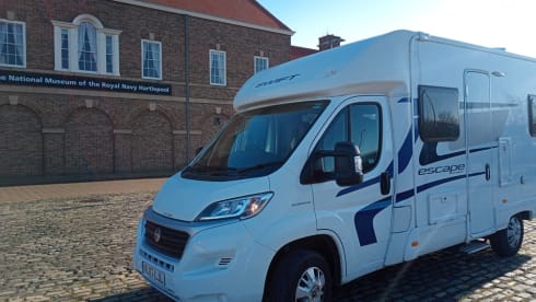 Simply The Best – Modello Swift Camper 4 Posti letto 2017 (Miss Suzi Swift)