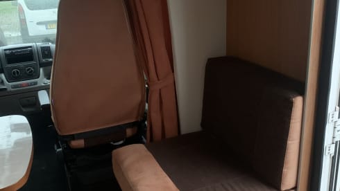 beautiful spacious camper with xxl garage