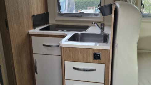  Rimor alcove 4P 2018