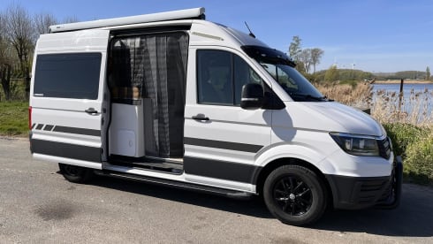Dream Camper – 2p Volkswagen Crafter camper from 2018