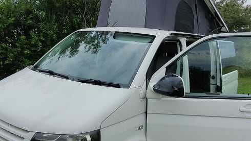 Willow the 4 berth T5 