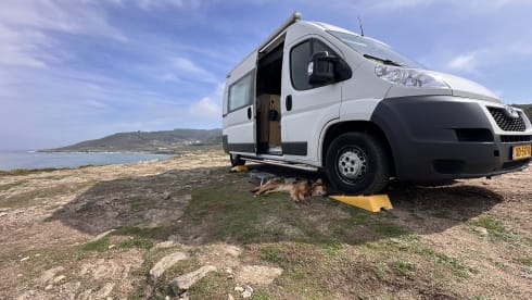 Ganesh – 2p Peugeot bus from 2013