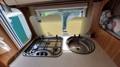 Pumba – Compact semi-integrated for your adventure