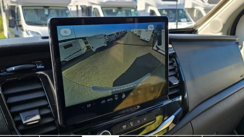 Benimar 444 V1 cocoon β 4p Benimar semi-integrated uit 2025