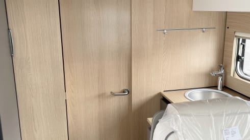 Top Ausstattung LMC H730 G Automatik