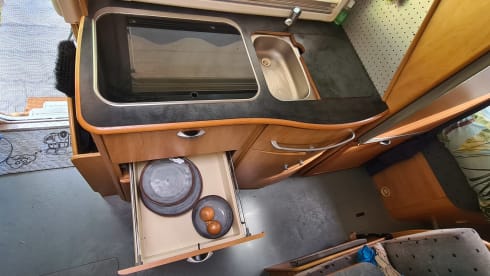 Voor alle seizoenen geschikt!  – Hymer integral - spacious layout for 4 to 6 people