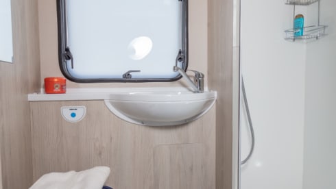 PVU – Autotrail semi-geïntegreerd met 4 slaapplaatsen vanaf 2026