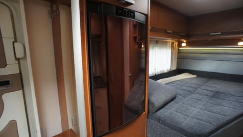 Linquenda – Very comfortable Knaus Semi-Integral