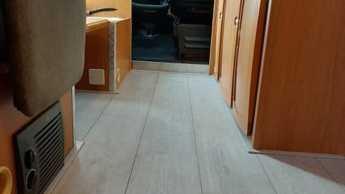 Moncayo – Fiat Ducato beautiful spacious 4 person family camper