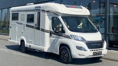 Luxury Carthago semi-integrated from 2022 - 2 pers