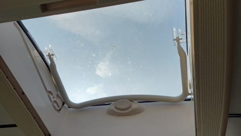 2p Ford camper van