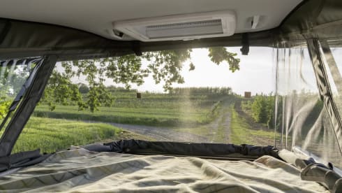 Ride Your Own Story – Hymer Grand Canyon - Spacious and compact for 4 people