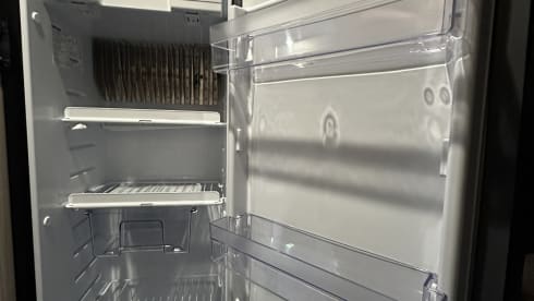 Luxurious and complete Sun Living S 70 SL 4-person family camper