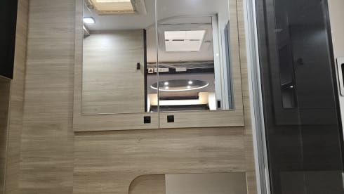 JHR97H – 2p Chausson semi-integrated from 2026