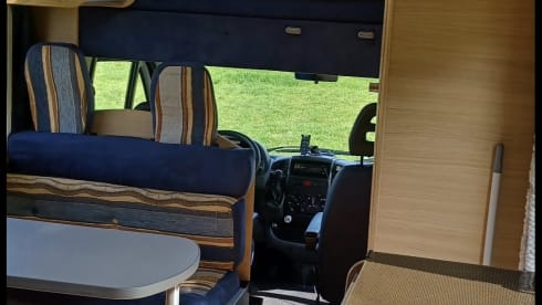 Super Camper voor het hele gezin – Équipe de roller 6p Alcove de 2006