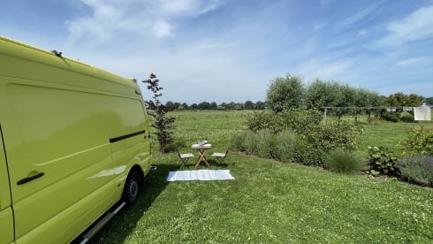 Camperlance – Cozy two-person self-built camper (old ambulance)