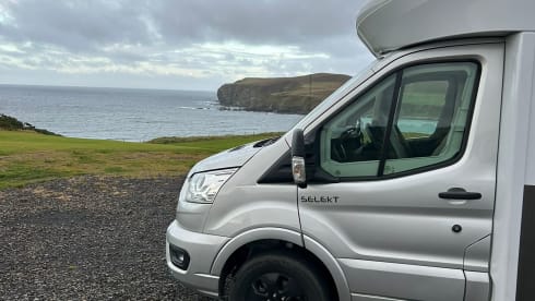 Fully equipped luxury camper Roller Team with Starlink 📡