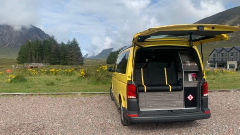 Sunny – Luxury VW Campervan for Hire. Based in Glasgow, Scotland. 