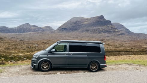 Ruby  – 2015 Volkswagen Campervan – 4 Berth