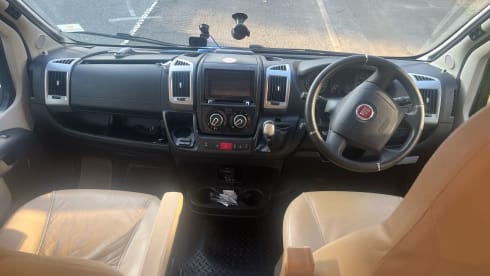 Buddy – 4 berth Bürstner bus from 2016