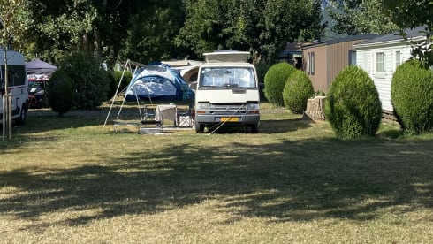 Harry – Renault-Campingbus für 2 Personen aus dem Jahr 1993
