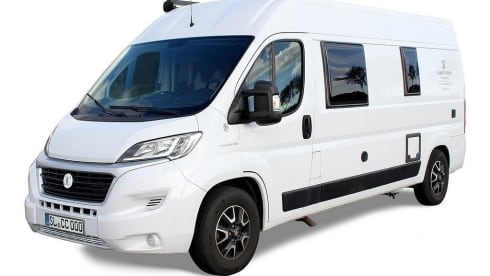 CC Coast Camper – Camper mieten: Weinsberg CaraTour mit Bad & Küche – perfekt für 2–3