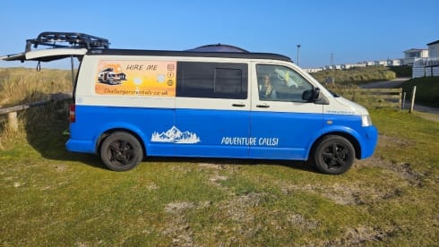 Sky – 4-persoons Volkswagen camper uit 2004