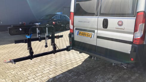 Luxury Malibu bus camper from 2022 for 2 pers
