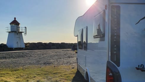 AdventurerXL – Large complete Knaus 4P camper