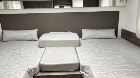 6 – 2023 Benimar cocoon AUTOMATIC!