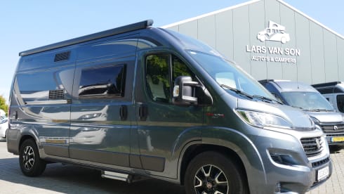 Chausson2, 2 sleeping places - 4 seats.