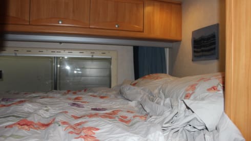 5 pers. camper, off grid, lots of space
