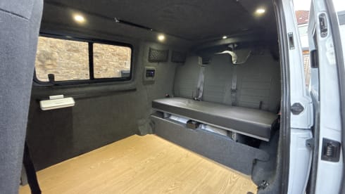 Geronimo  – 4 berth Volkswagen campervan from 2020