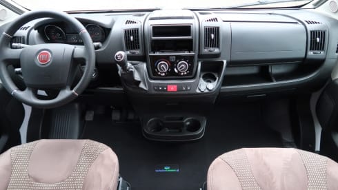 ROAD cruiser B – 2p Fiat bus from 2020