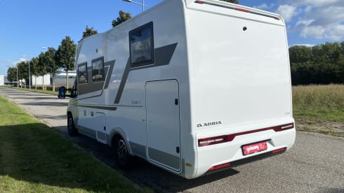 Coral suite on wheels – Luxury 2 person Adria Coral 650DL automatic transmission semi-integrated from 2022