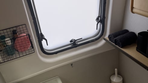 T’Beuzzie – Super Citroën Jumper Campervan 