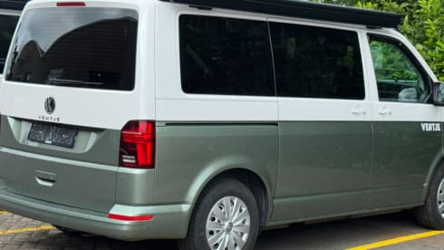 Ventje_CamperBuddy 2 – Ventje_Camper-Luxe VW T5 automatic - 5 seat belt places 