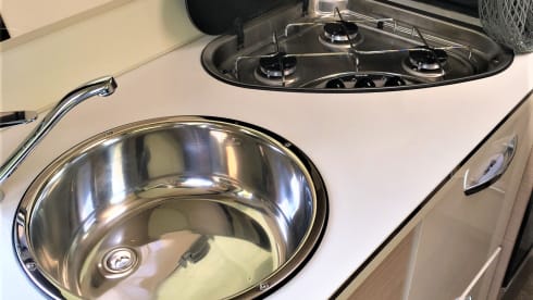 Luxury motorhome with length beds